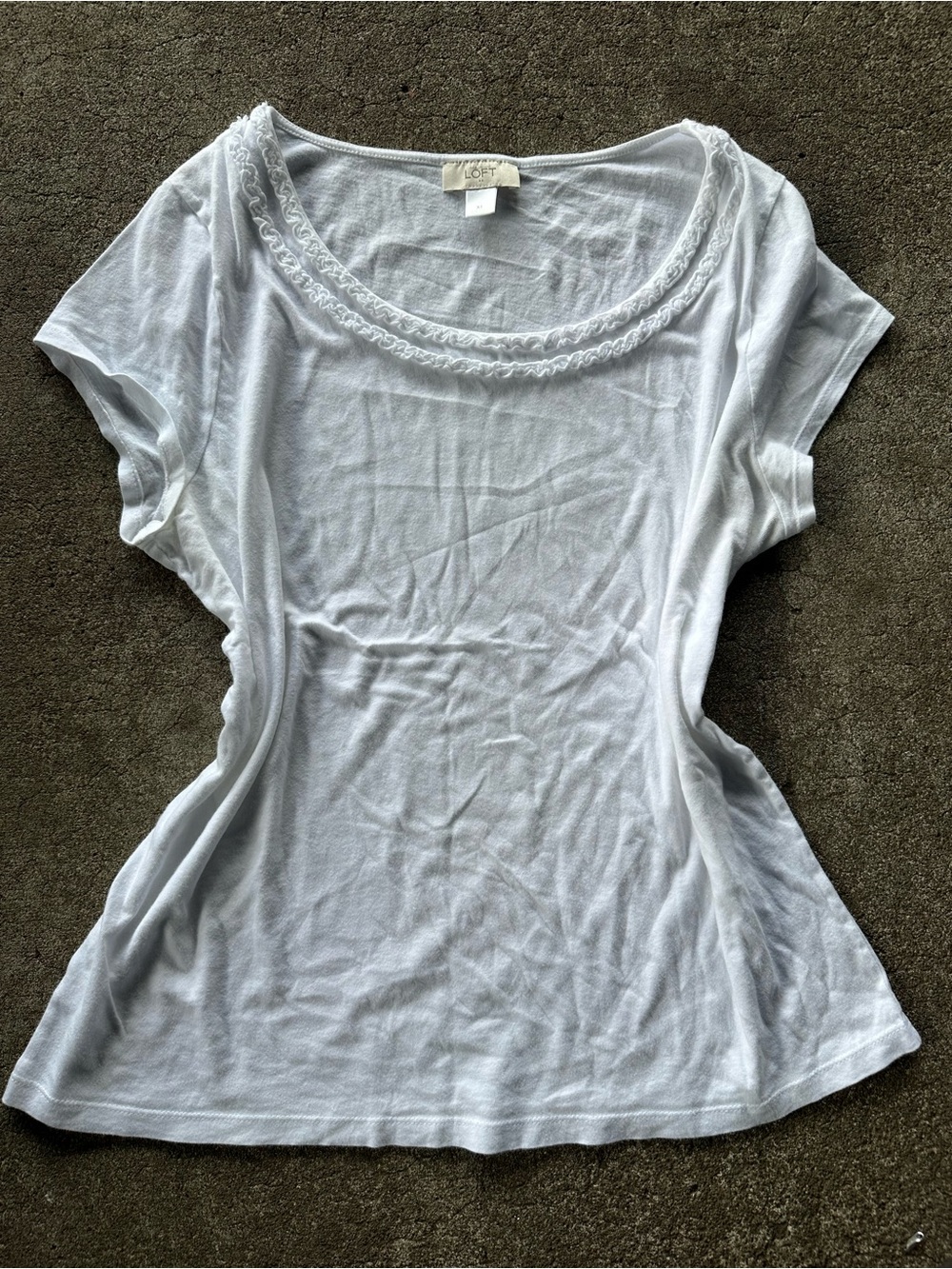 LOFT White Scoop Neck Short Sleeve Top